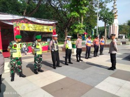 Babinsa Koramil 0816/05 Tulangan Tergabung Dalam Gelar Pos Pengamanan Natal 2024 dan Tahun Baru 2025