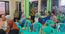 Babinsa Kludan Hadiri Undangan Rapat Musdesus Perdes Sampah