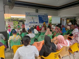 Babinsa Koramil 14/Taman Hadiri Sosialisasi “Konsumen Cerdas Tolak Penyalahgunaan Obat” di Desa Wage: Edukasi Warga Demi Generasi Sehat dan Berkualitas