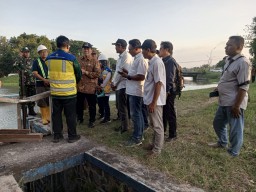 Sidak Ledeng Lengkong: DPR RI, Forkopimka, dan TNI Bergandeng Tangan Demi Air Kehidupan Petani Sidoarjo