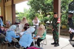 Satgas TMMD 126/Sidoarjo: Hadirkan Layanan Kesehatan Mata Gratis untuk Warga