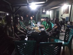 Ngopi Bareng Ansor dan Koramil Prambon: Sinergi Hangat Demi Keamanan dan Kepedulian Sosial