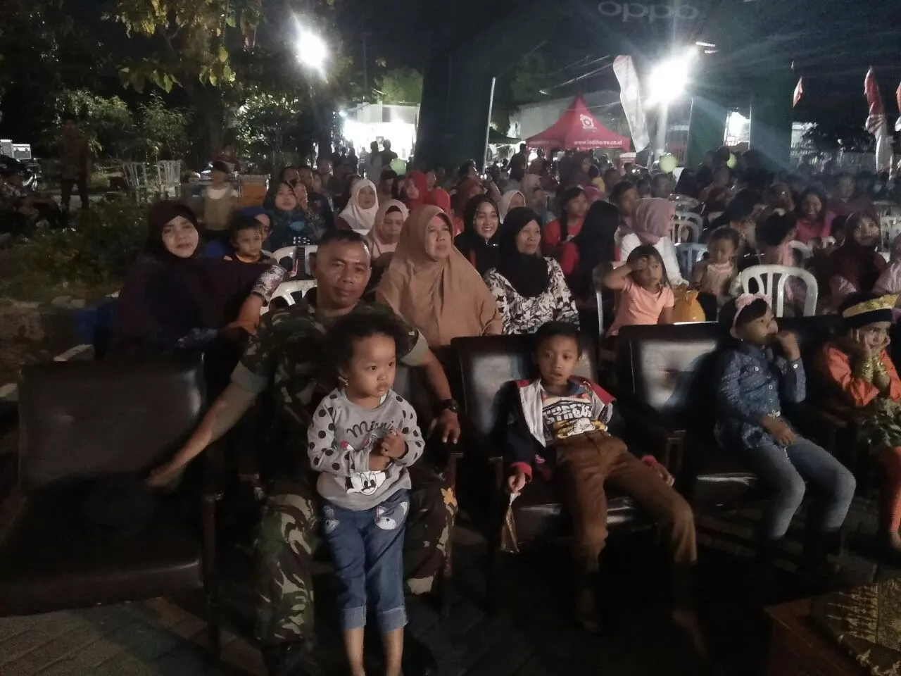 Babinsa 0816/01 Hadiri Pentas Seni di Bulu Sidokare