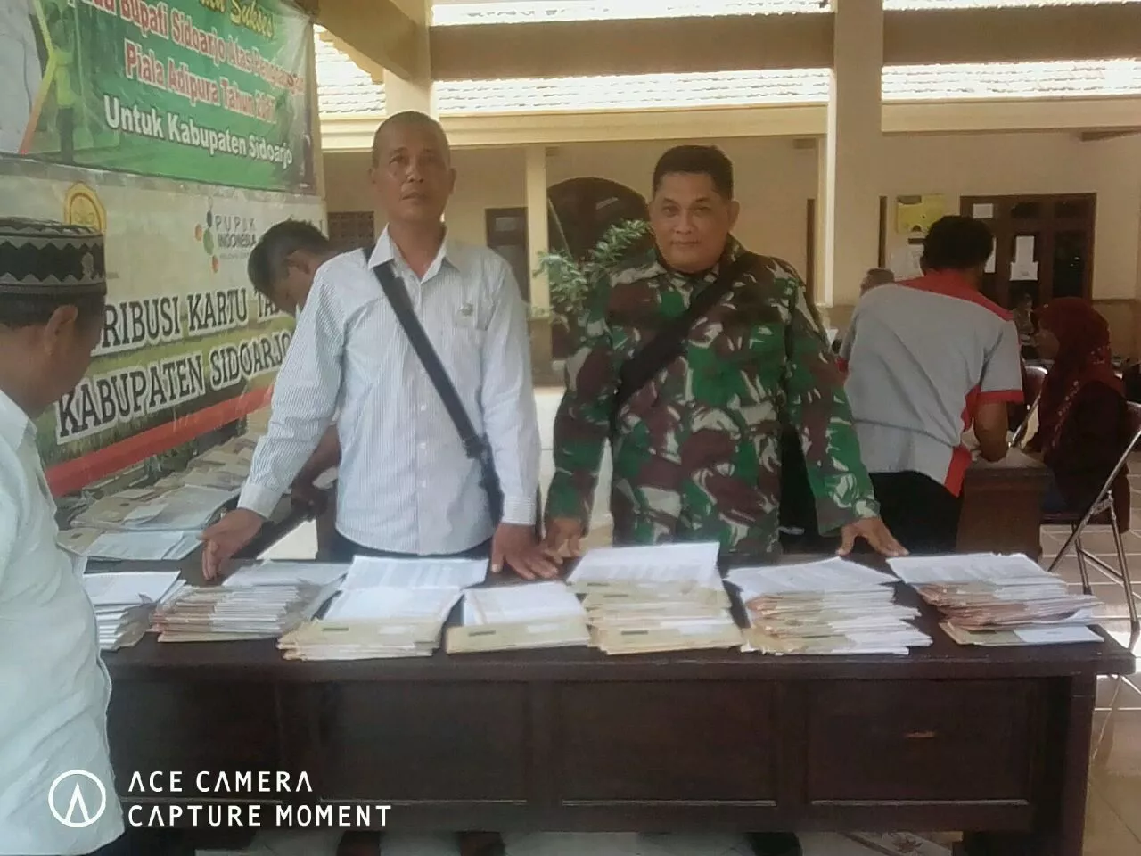 BAbinsa 0816/09 ikuti giat Pembagian KARTU TANI IDONESIA di Kec. Krian