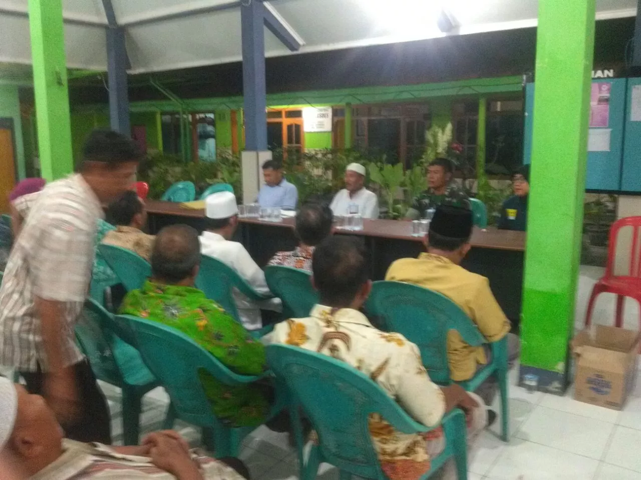 Koramil 0816/07 Krembung Babinsa hadiri Rapat bersama Warga Desa Wonomelati.