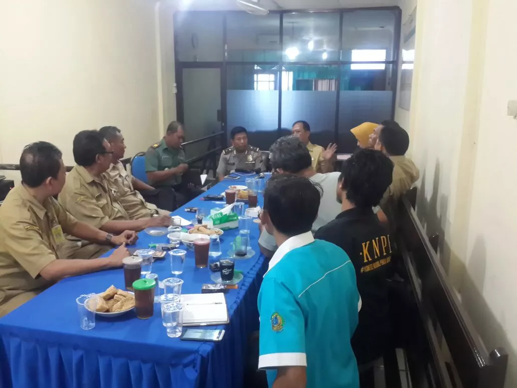 Danramil 0816/09 Komsos dengan Forkompika Krian