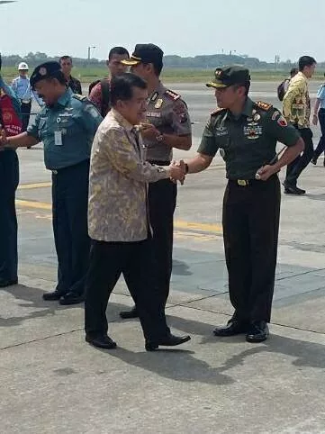 Dandim 0816/Sidoarjo sambut kedatangan kunker Wapres RI ke Jombang