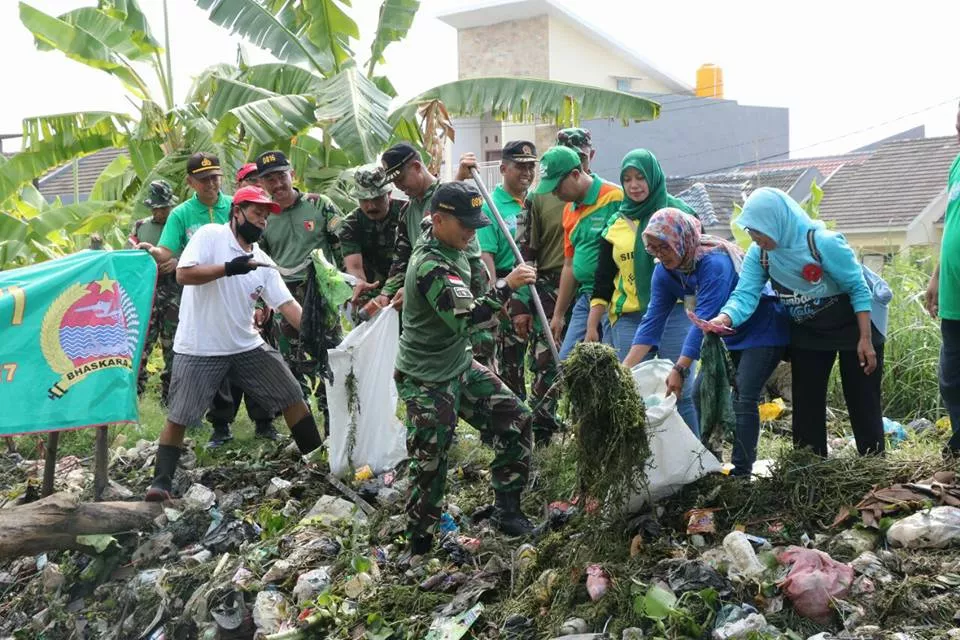 KODIM 0816 SIDOARJO GELAR HARI KEDUA KARYA BHAKTI DALAM RANGKA HARI JUANG KARTIKA TA. 2017