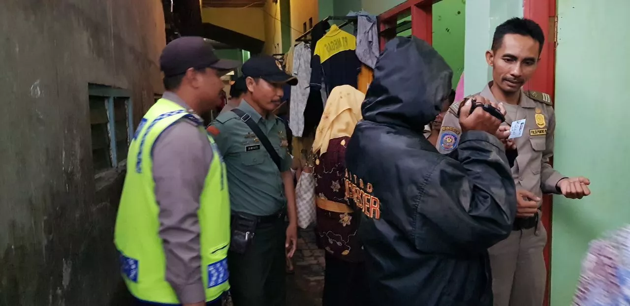 Gelar Operasi Yustisi, Satpol PP Gandeng Tiga Pilar Desa