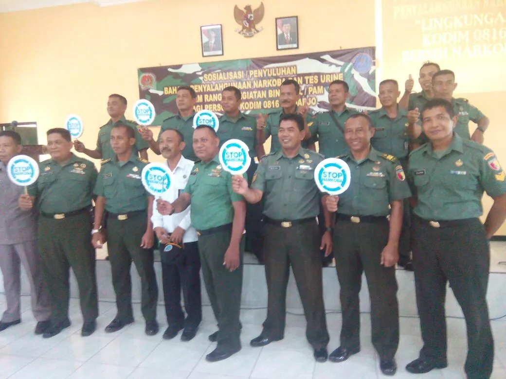 STOP NARKOBA, RATUSAN BABINSA JALANI TES URINE