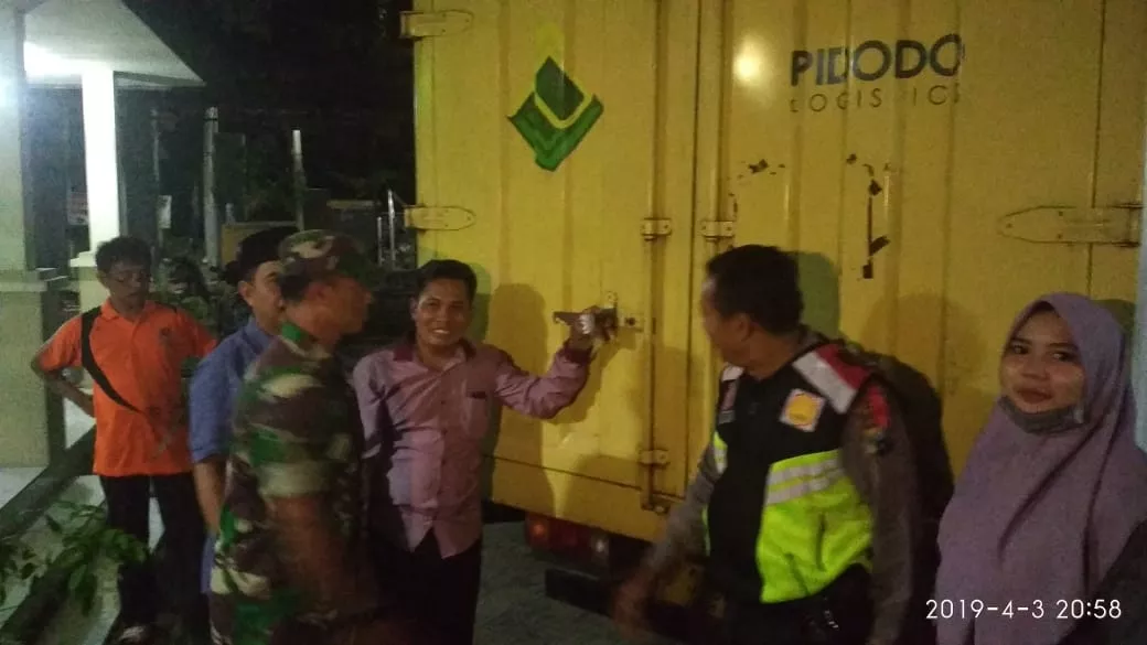 Babinsa Koramil 0816/18 Sedati siap amankan Pendistribusian Logistik Kotak Suara dan Surat Suara