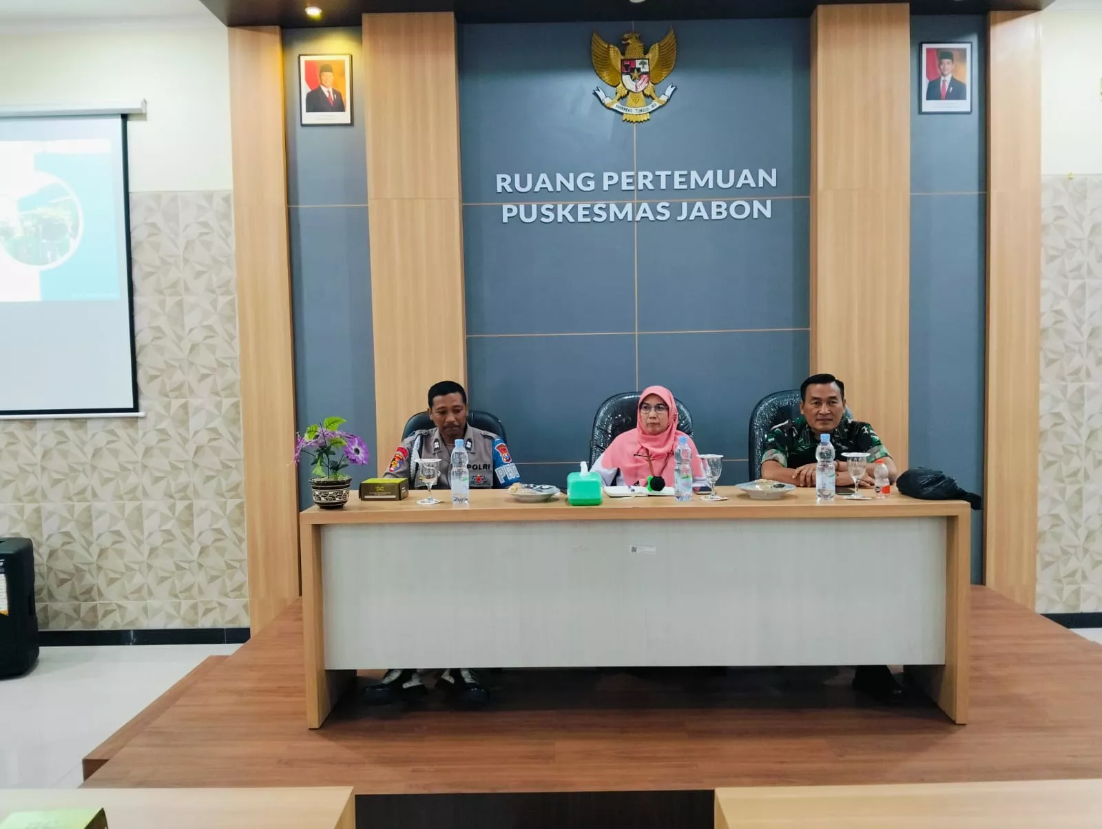 Danramil 0816/08 Jabon Hadiri Minilokakarya Lintas Sektor di Puskesmas Jabon, Bahas Sinergi untuk Kesehatan Masyarakat