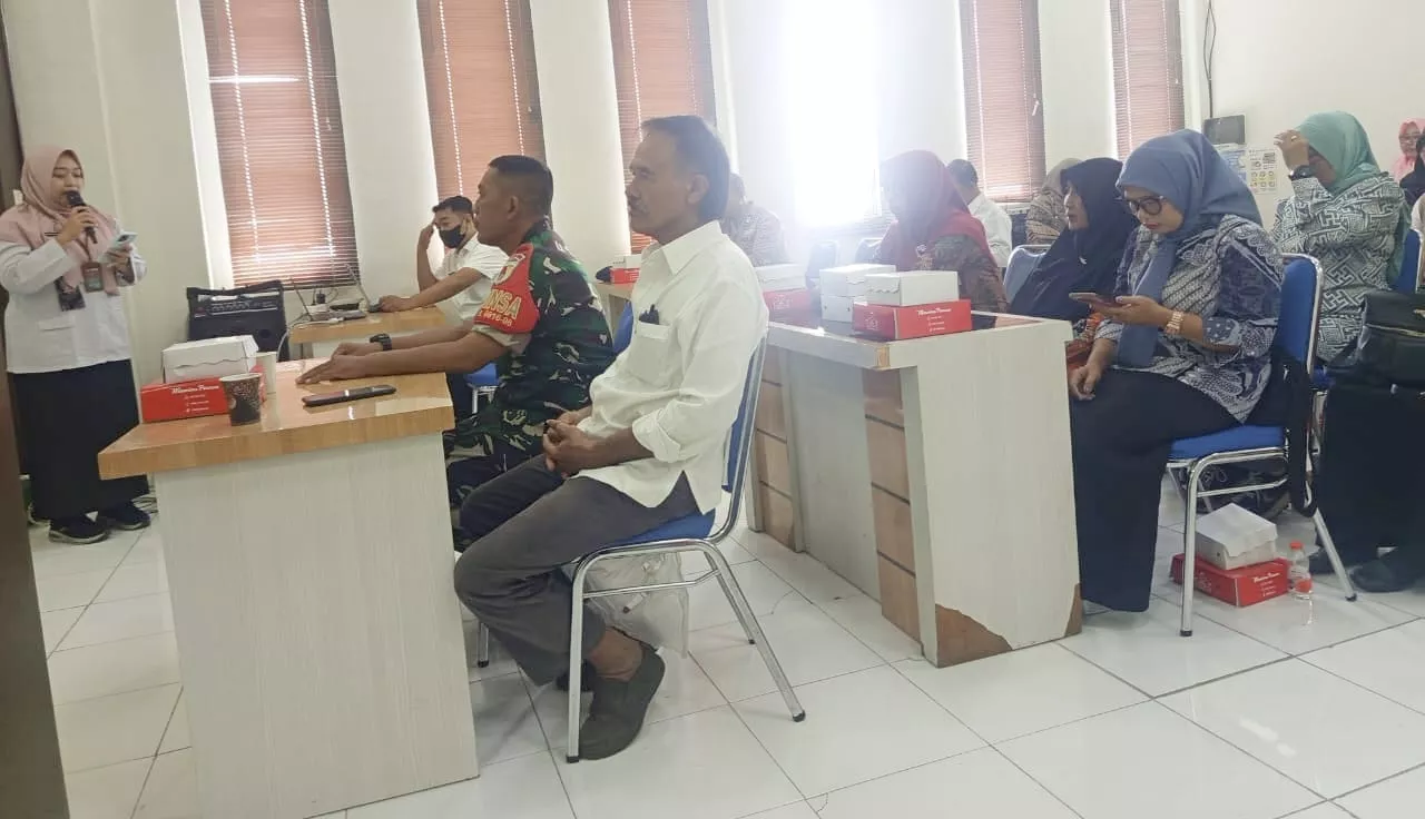 Serka Catur Wahyu. S Babinsa Boro Mewakili Danramil Hadiri Undangan Acara Kegiatan Mini Loka Karya Lintas Sektoral Triwulan III Tahun 2025