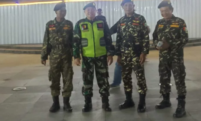 Patroli Malam Babinsa Tanggulangin: Pererat Sinergi dan Bangun Kesadaran Masyarakat Demi Lingkungan yang Aman dan Harmonis