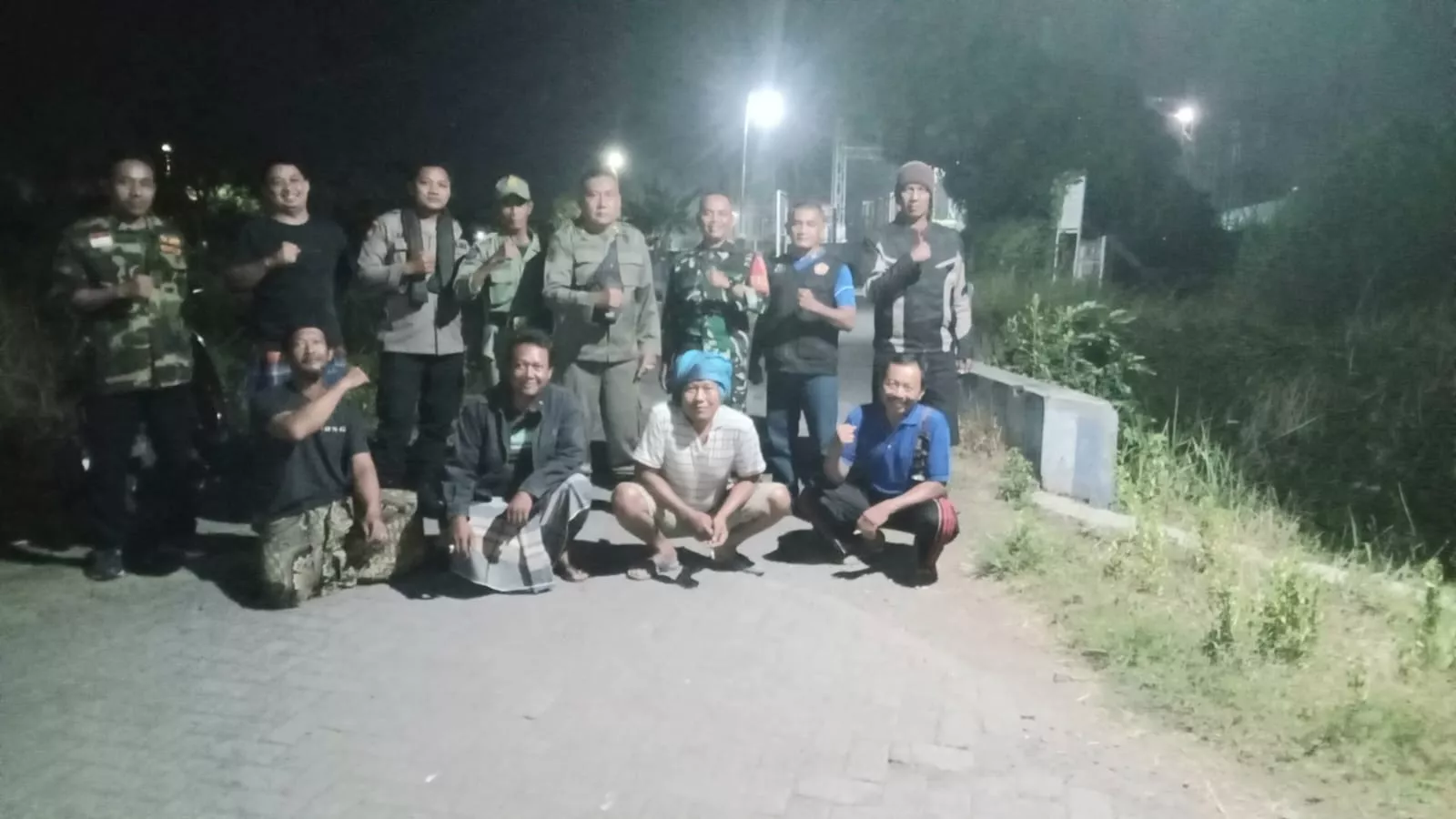Guyub Rukun Warga dan TNI, Ciptakan Lingkungan Aman Kondusif