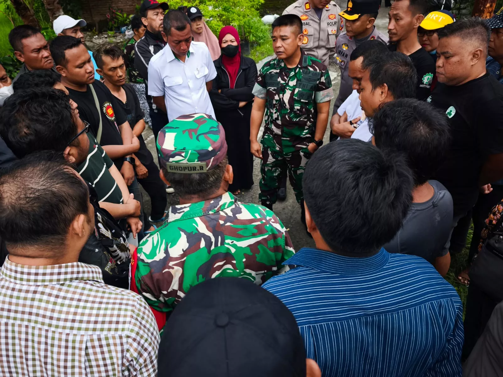 Pendekatan Santun Dandim 0816 Bawa Warga dan Aparat pada Kesepakatan Damai