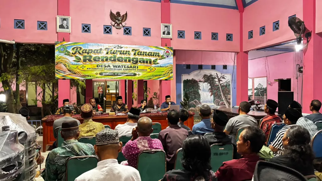 Babinsa Watesari Dorong Petani Perkuat Sinergi untuk Hasil Panen Optimal