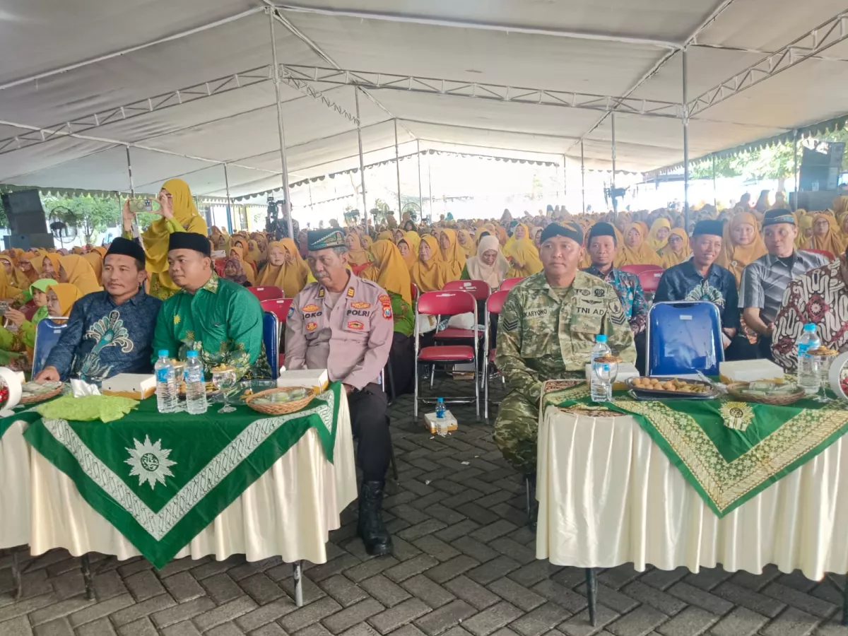 Babinsa Sidoarjo Hadiri Tabligh Akbar Aisyiyah, Perkuat Akhlak dan Ketahanan Keluarga