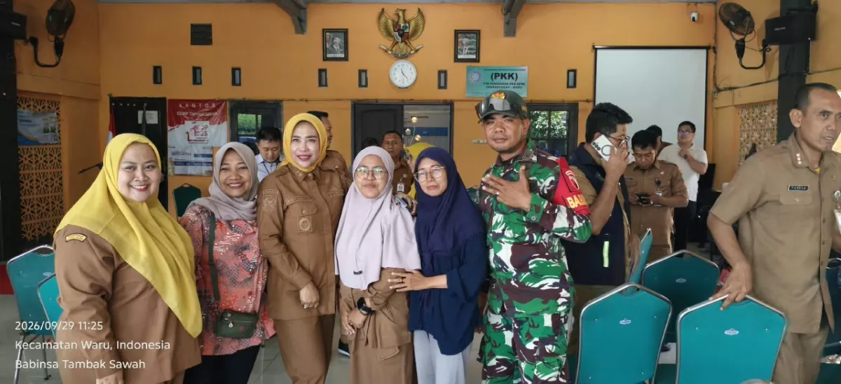 Babinsa Waru Dampingi Sosialisasi Layanan Satu Pintu dan Sidak Pencemaran Kali Reformasi